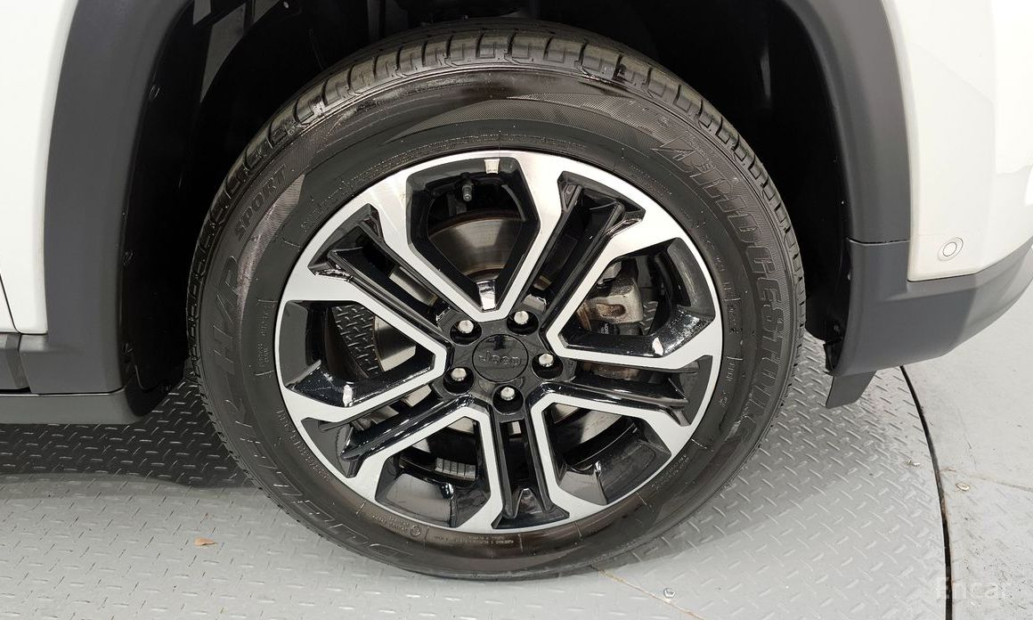 Jeep Compass 2nd Generation 2.4 Limited 2WD №6