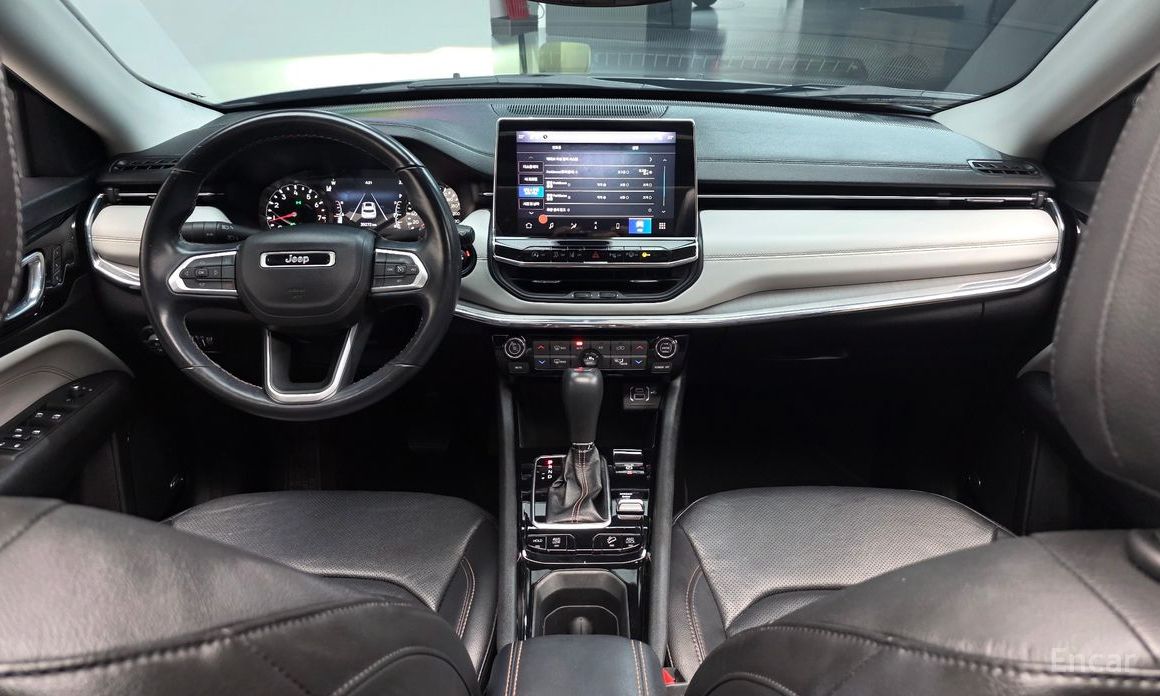 Compass 2nd Generation 2.4 Limited AWD 7