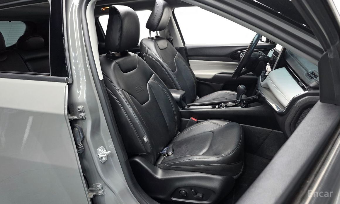 Compass 2nd Generation 2.4 Limited AWD 10
