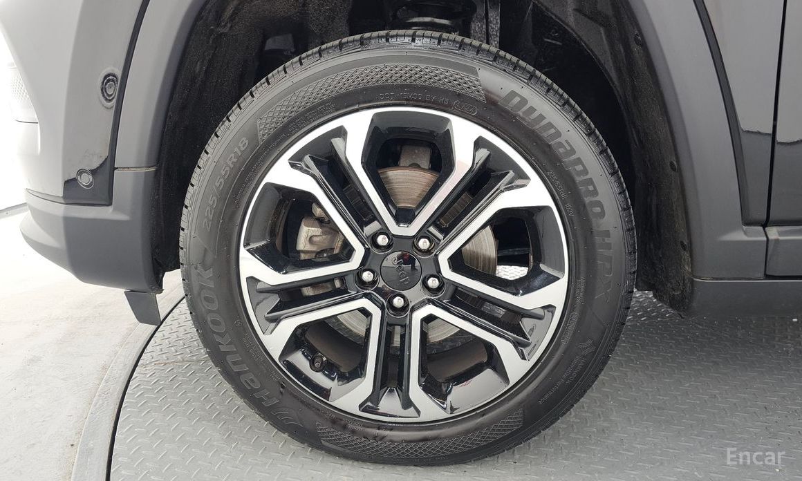 Jeep Compass 2nd Generation 2.4 Limited AWD №6