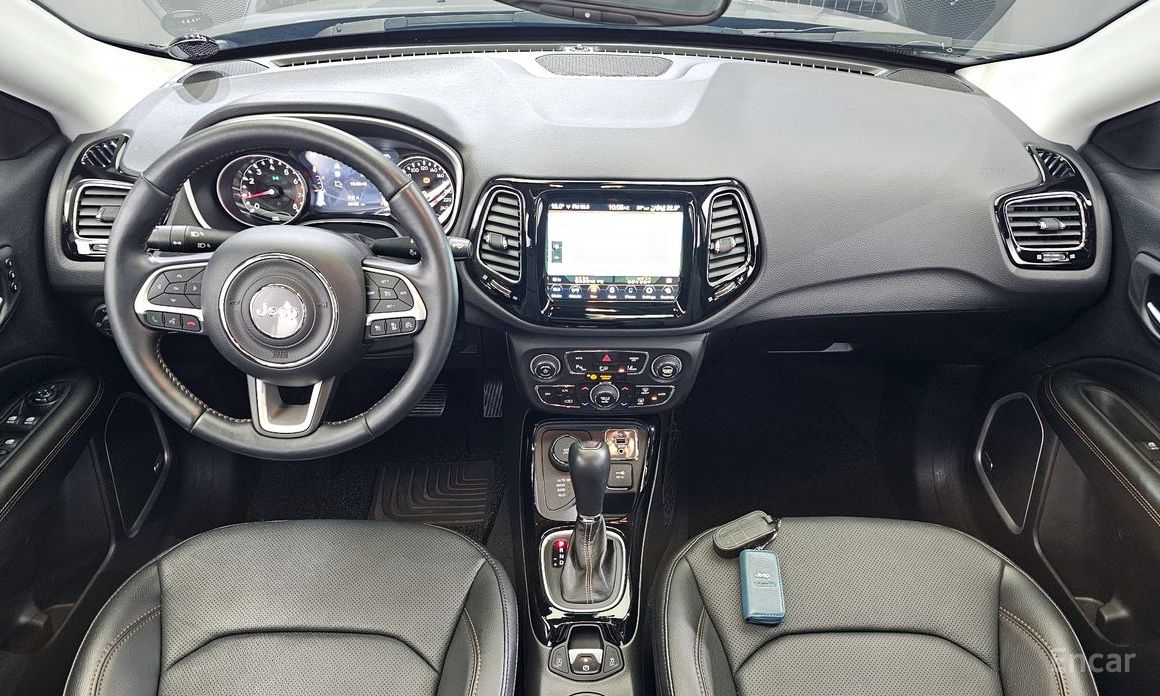 Compass 2nd Generation 2.4 Limited High AWD 8