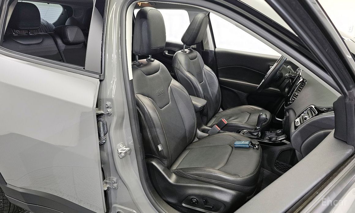 Compass 2nd Generation 2.4 Limited High AWD 13