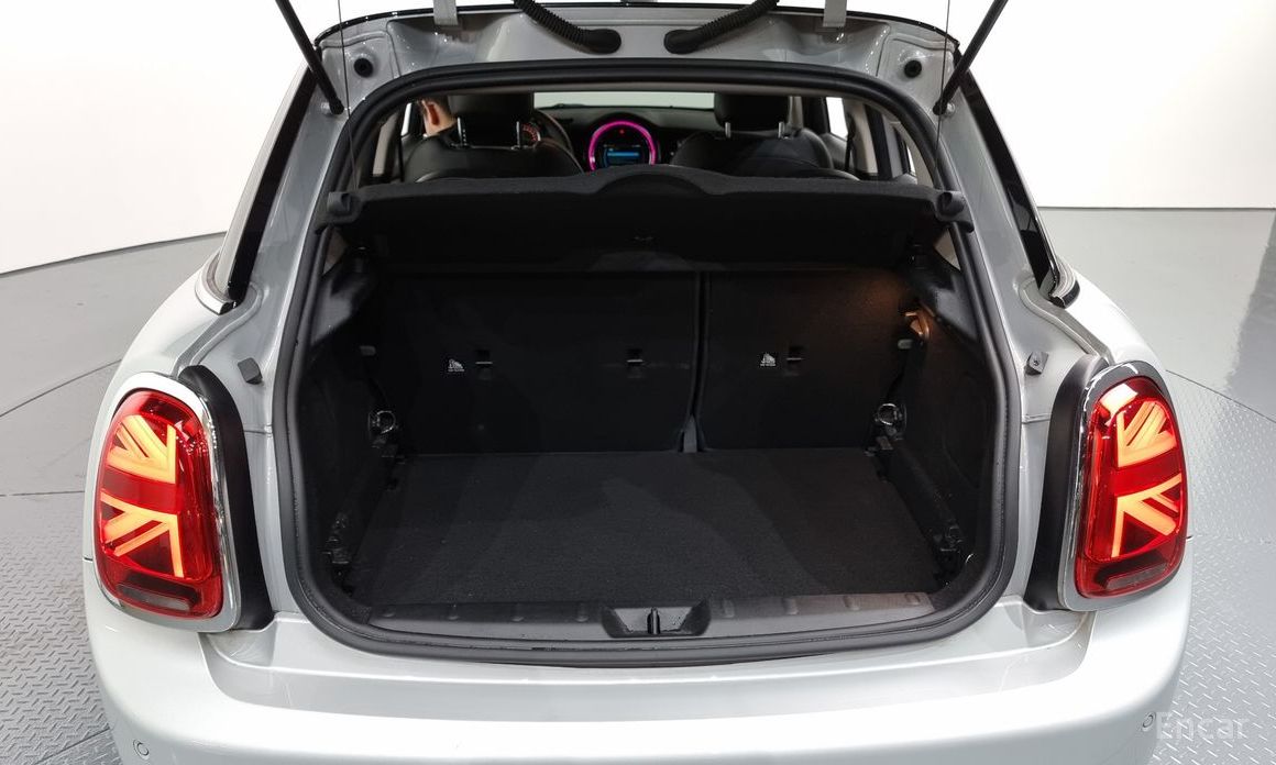Cooper 5-door Basic type 3rd generation 21
