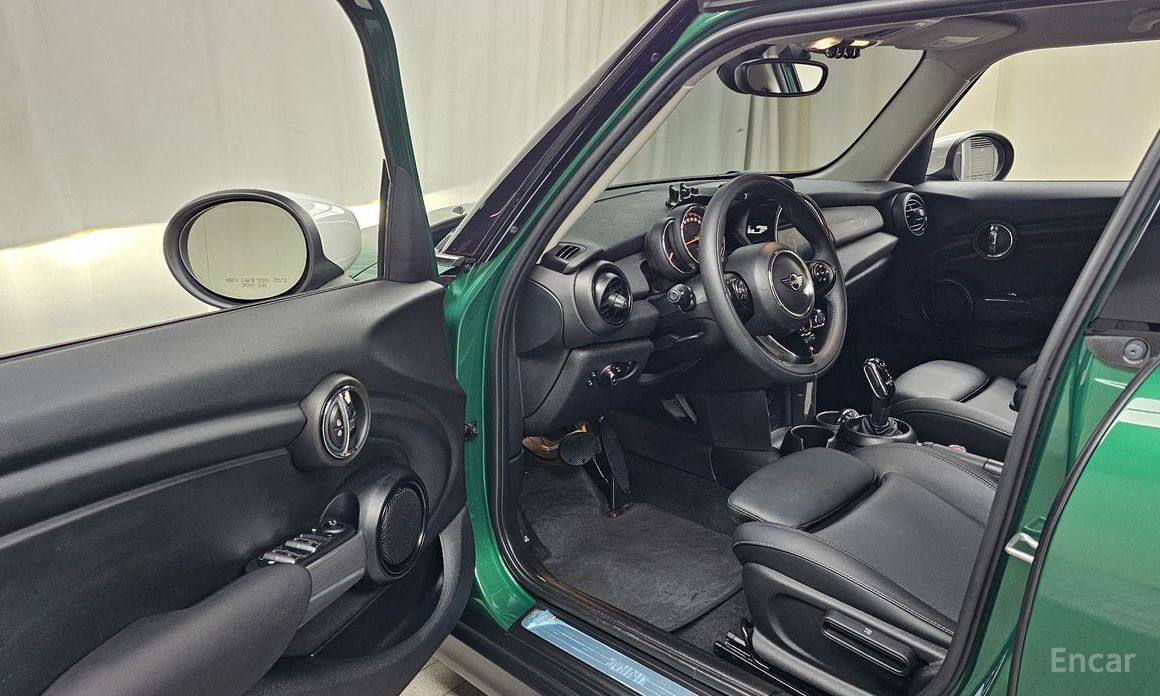 Mini Cooper 5-door Basic type 3rd generation №11