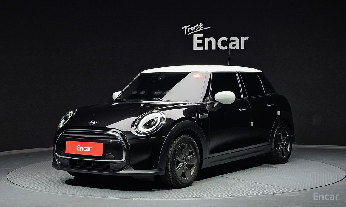 Mini Cooper 5-door Classic 3rd Generation №2