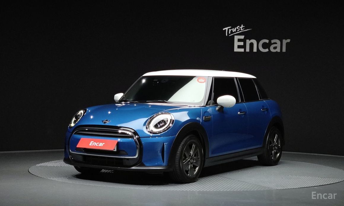 Mini Cooper 5-door Classic 3rd Generation №2