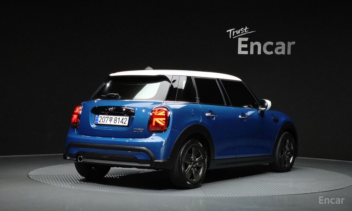 Mini Cooper 5-door Classic 3rd Generation №3