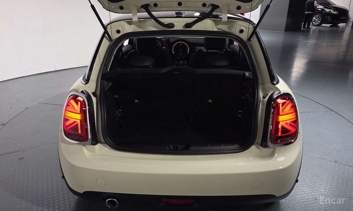 Mini Cooper Basic Type 3rd generation №20