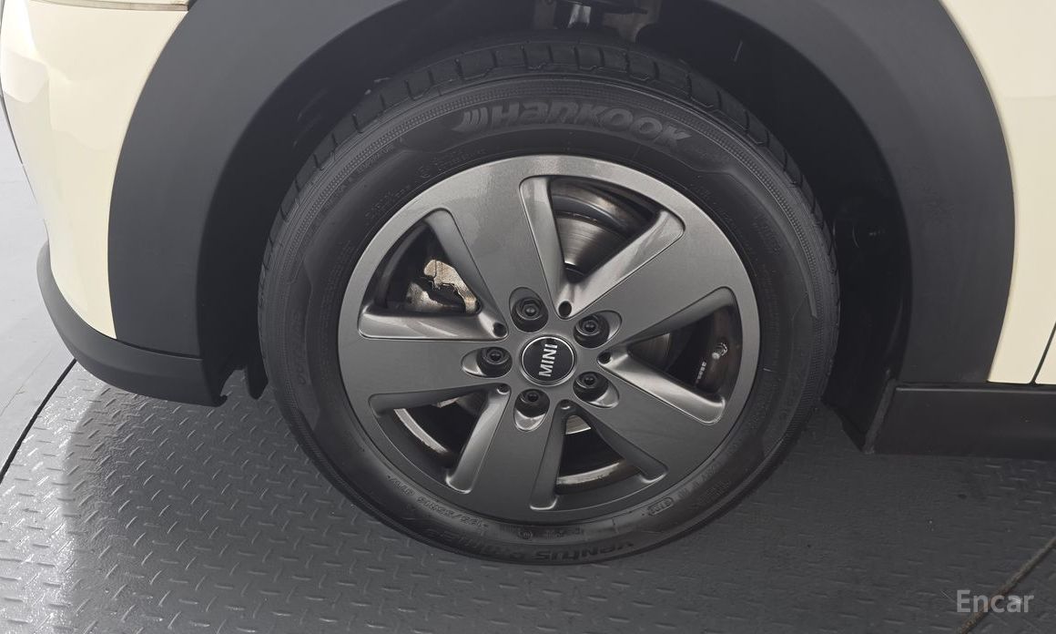 Mini Cooper Classic 3rd Generation №6