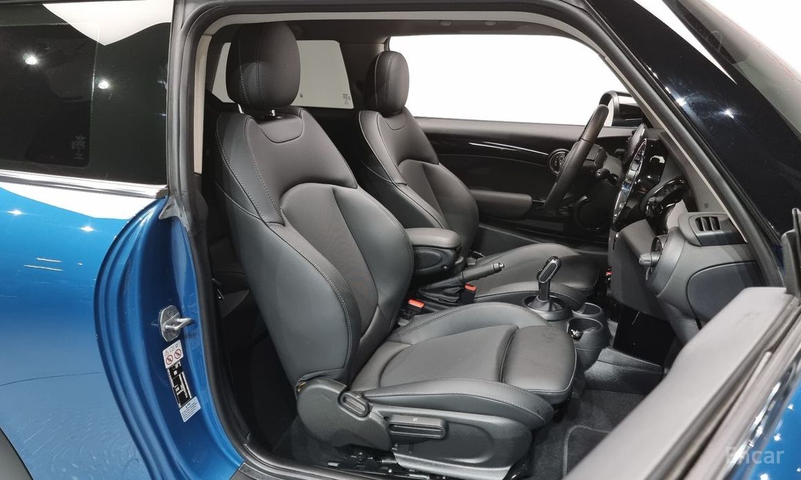 Mini Cooper Classic Plus 3rd Generation №11