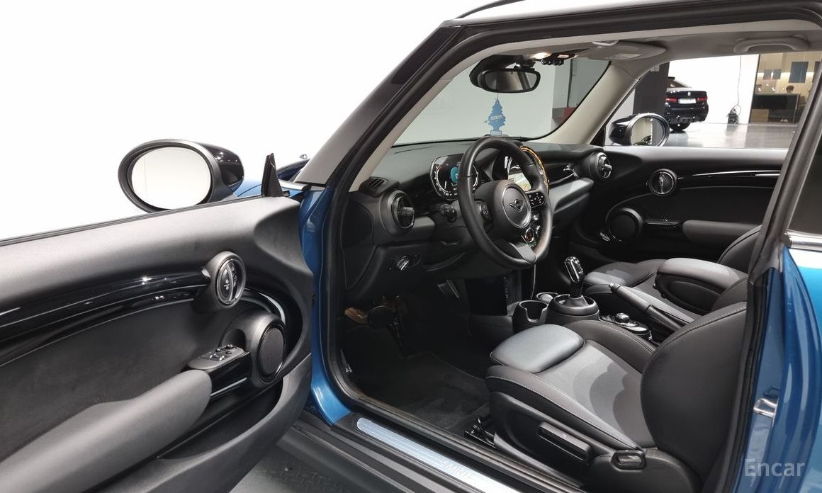 Mini Cooper Classic Plus 3rd Generation №13