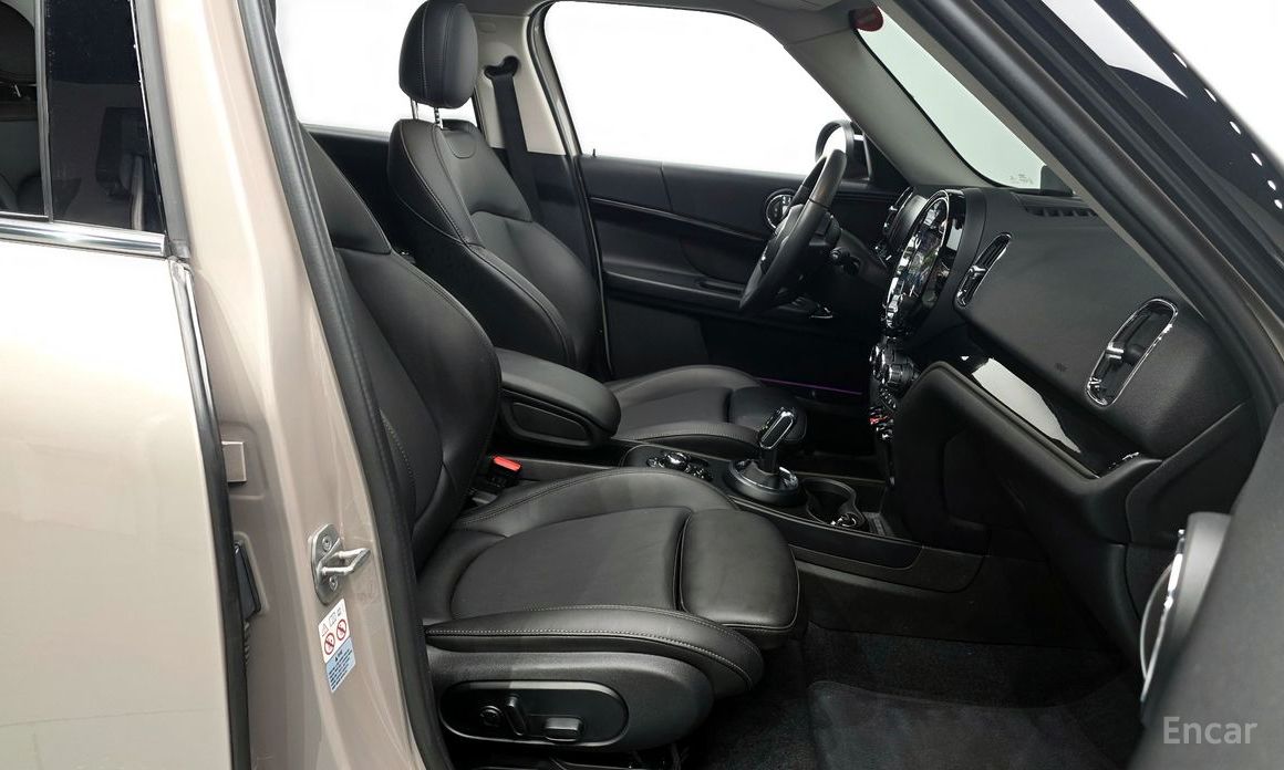 Cooper Countryman Classic Plus 2nd Generation 12