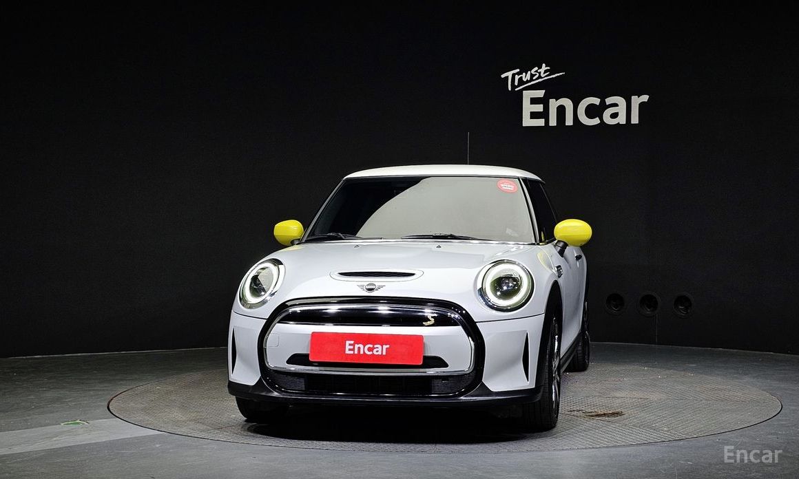 Mini Cooper Electric SE Classic 3rd Generation №4