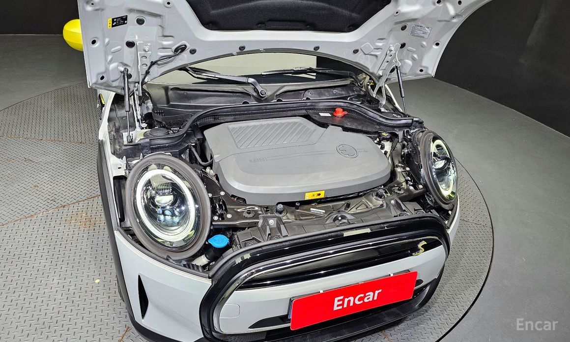 Mini Cooper Electric SE Classic 3rd Generation №7