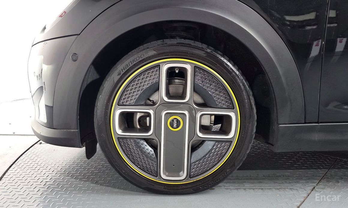 Mini Cooper Electric SE Electric 3rd Generation №5