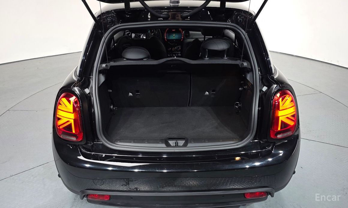 Mini Cooper Electric SE Electric 3rd Generation №20