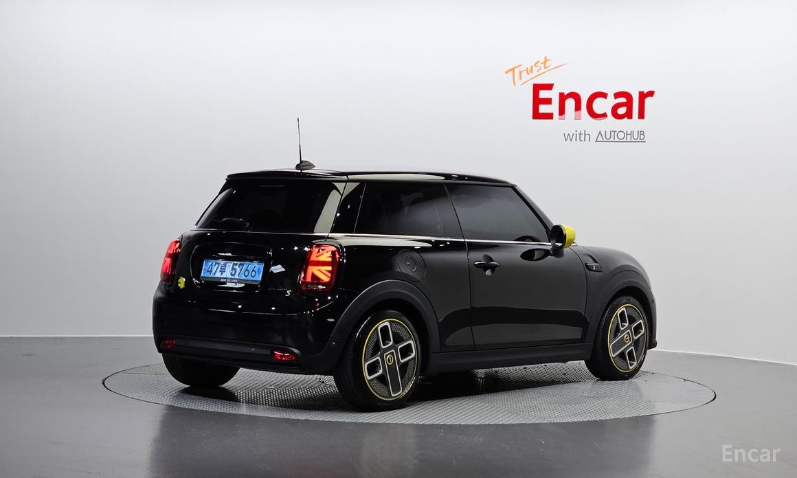 Mini Cooper Electric SE Electric 3rd Generation №3