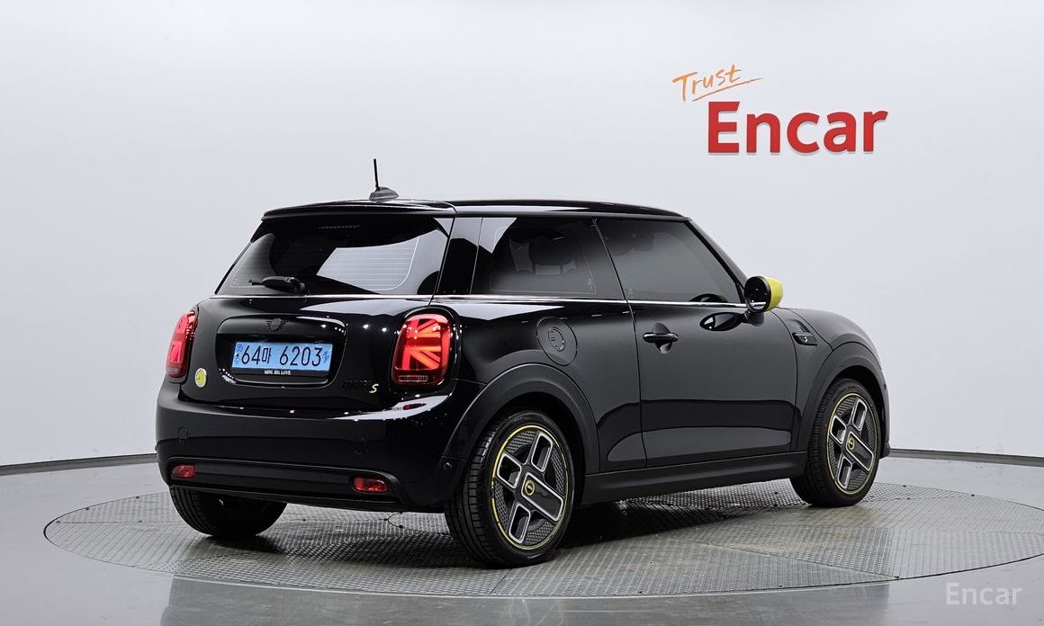 Mini Cooper Electric SE Electric 3rd Generation №3