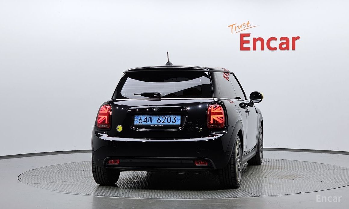 Mini Cooper Electric SE Electric 3rd Generation №5