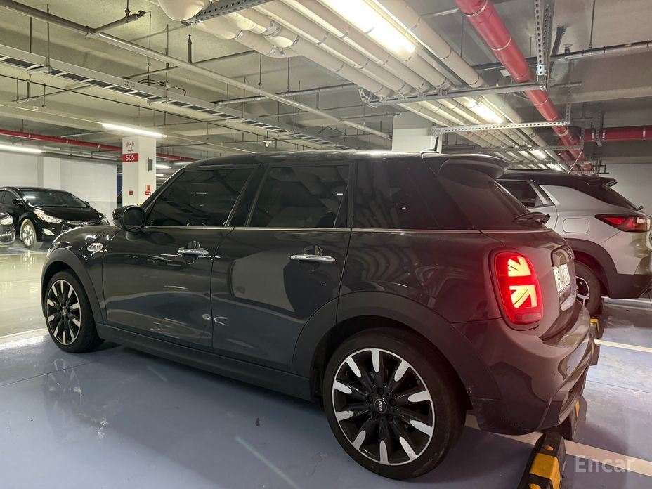 Cooper S5 Door HIGH3 Generation 5