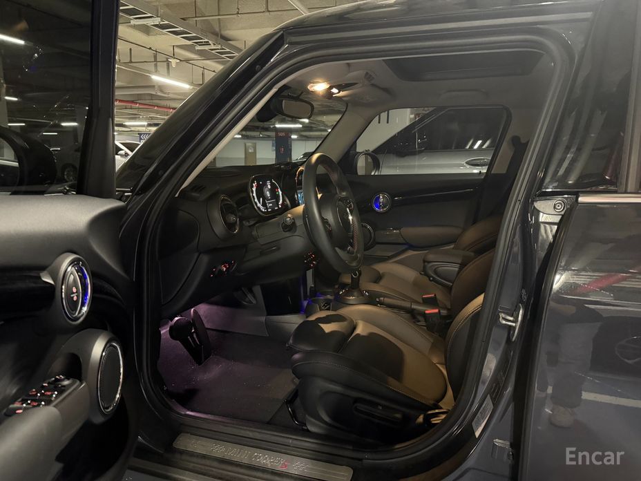 Cooper S5 Door HIGH3 Generation 6