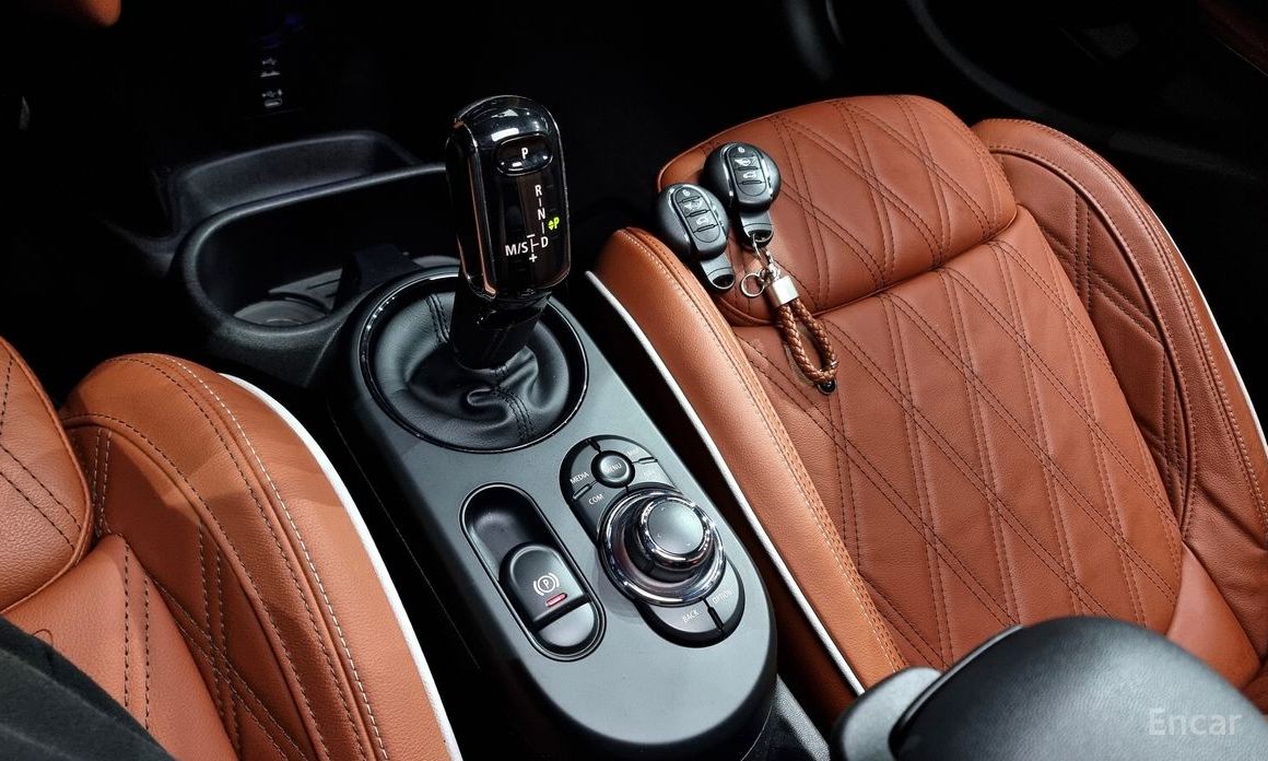 Cooper S5 Door Piccadilly Edition 3rd Generation 15