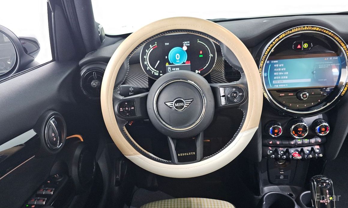 Cooper S5 Door Resolute Edition 3rd Generation 14