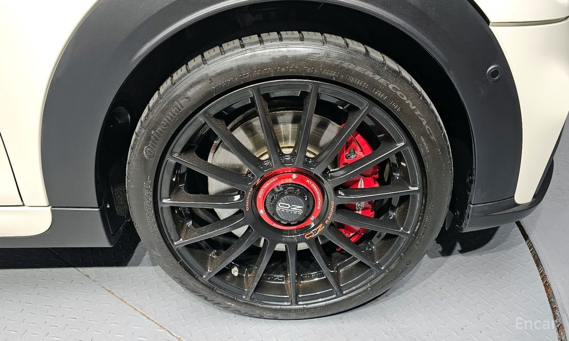 Mini Cooper S Convertible JCW3 Generation №6