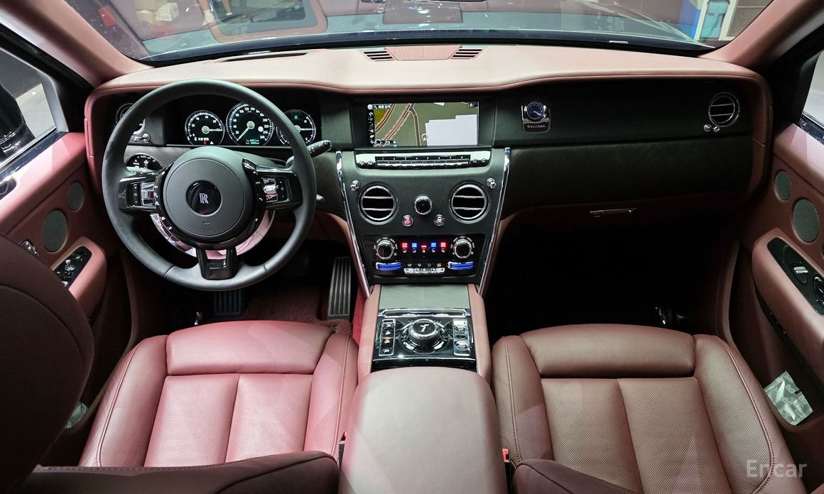 Rolls-Royce Cullinan 6. 7 V12 №8