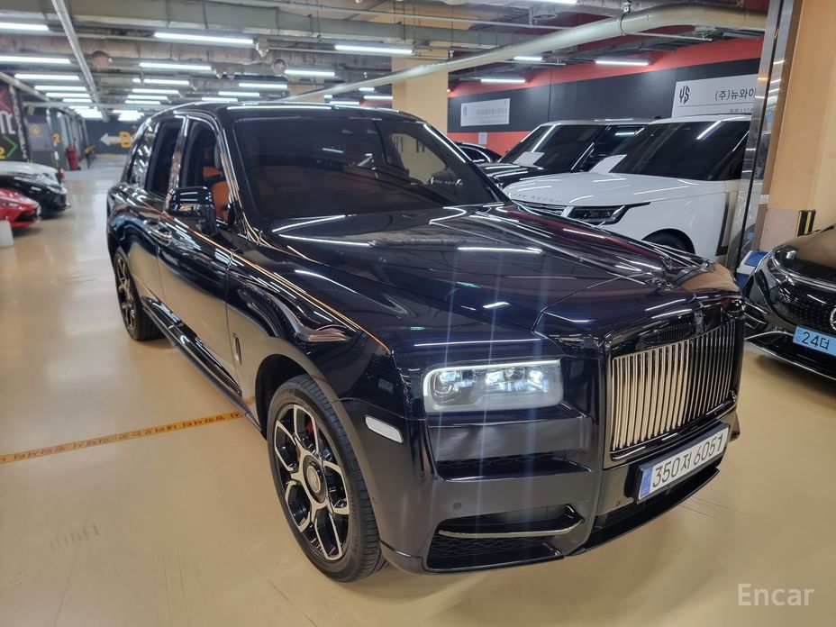 Cullinan 6. 7 V12 Black Badge 2