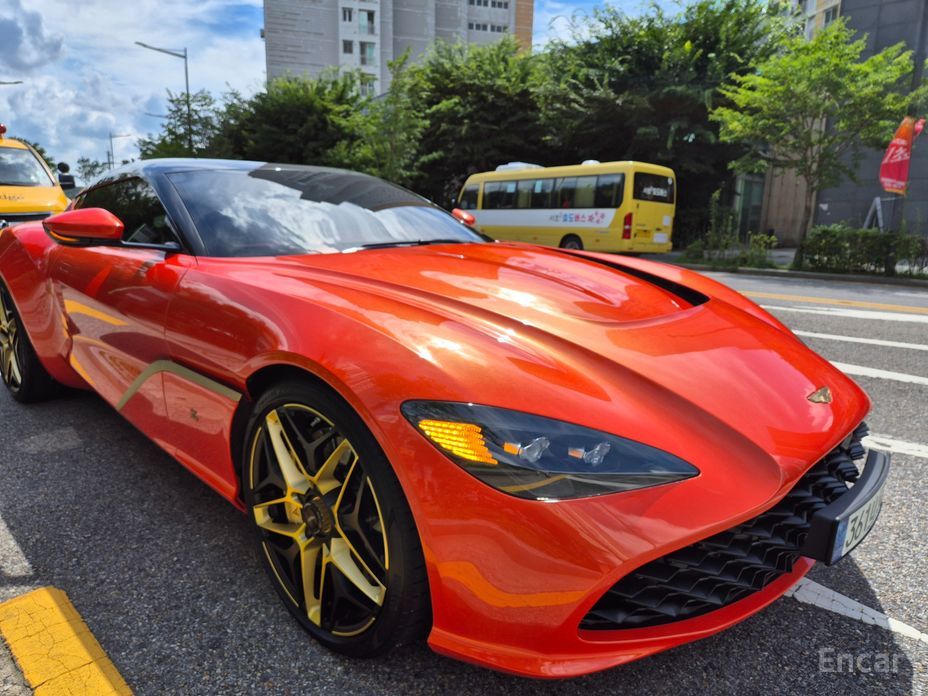Aston Martin DBS5. 2 GT Zagato №4