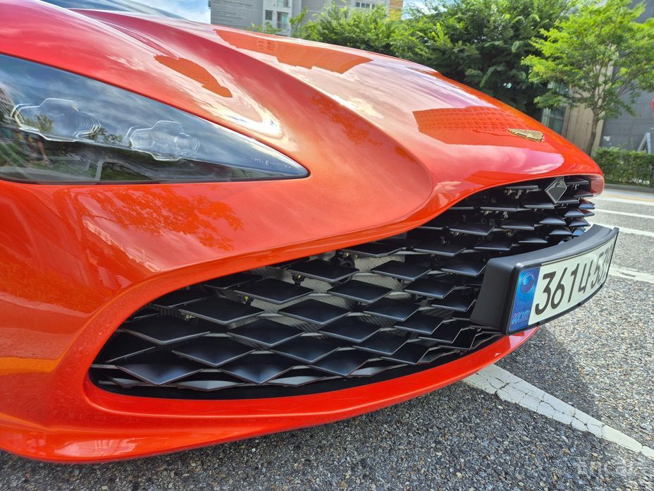 Aston Martin DBS5. 2 GT Zagato №9