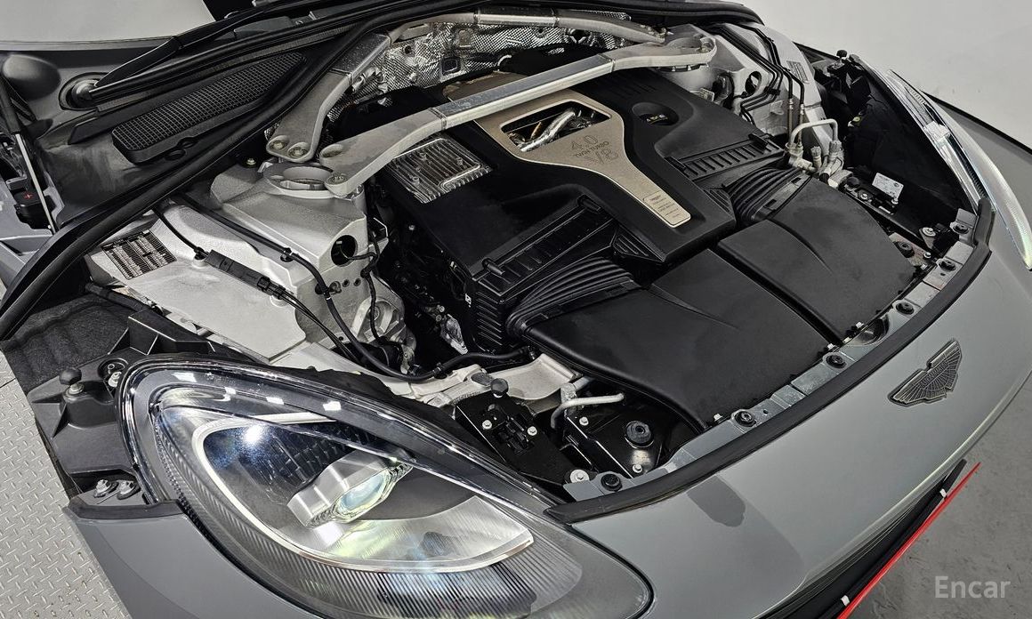 Aston Martin DBX4.0 V8 №7