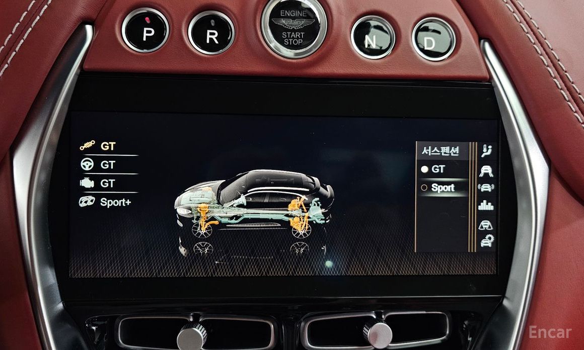 Aston Martin DBX4.0 V8 №18