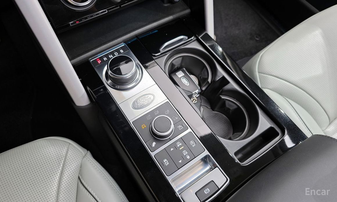 Discovery 53.0 SD6 HSE Luxury 10