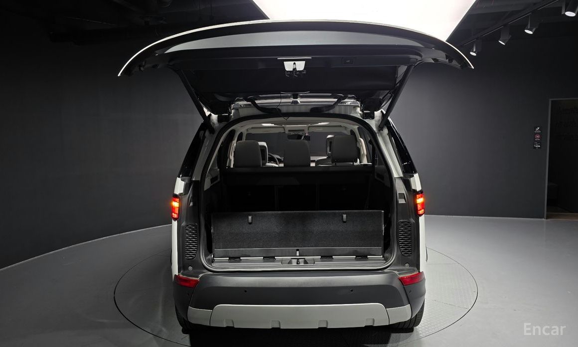 Discovery 53.0 SD6 HSE Luxury 21