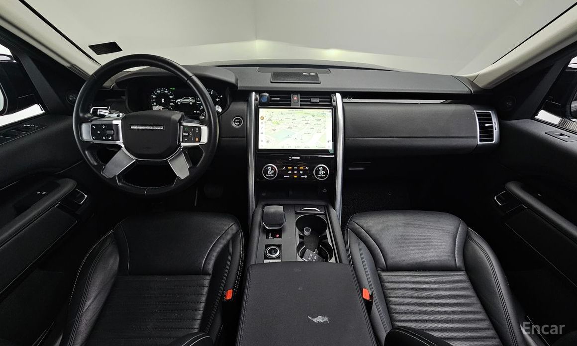 Land Rover Discovery 5D250 S №8