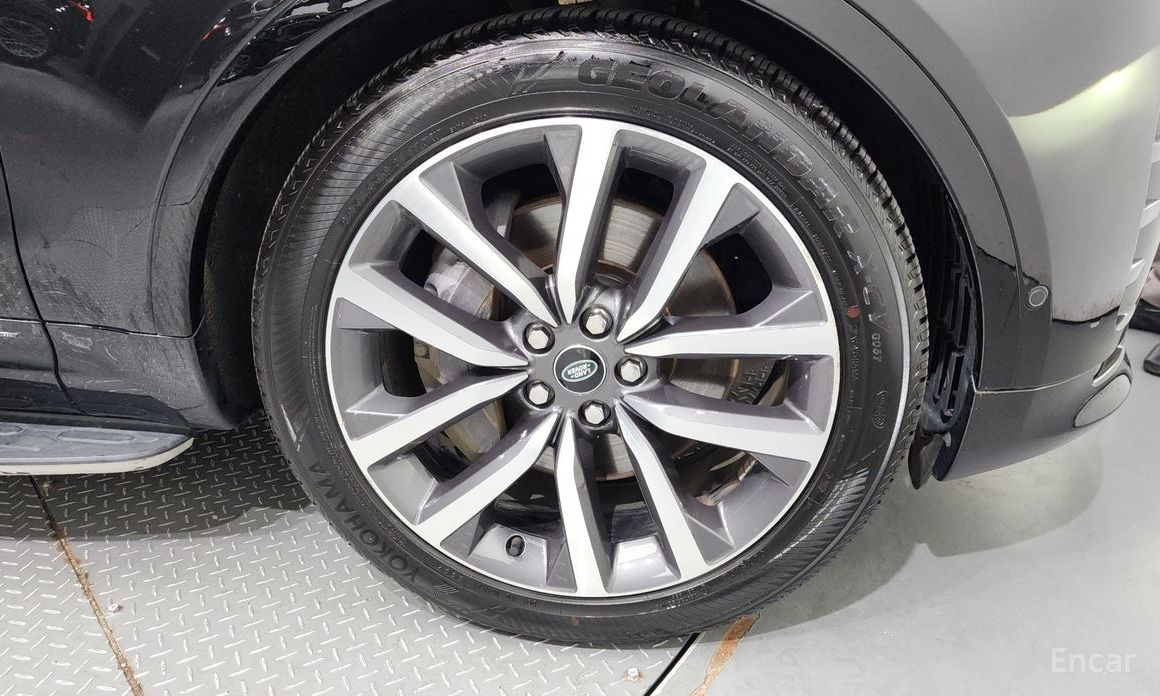 Land Rover Discovery 5P360 R-Dynamic SE №6