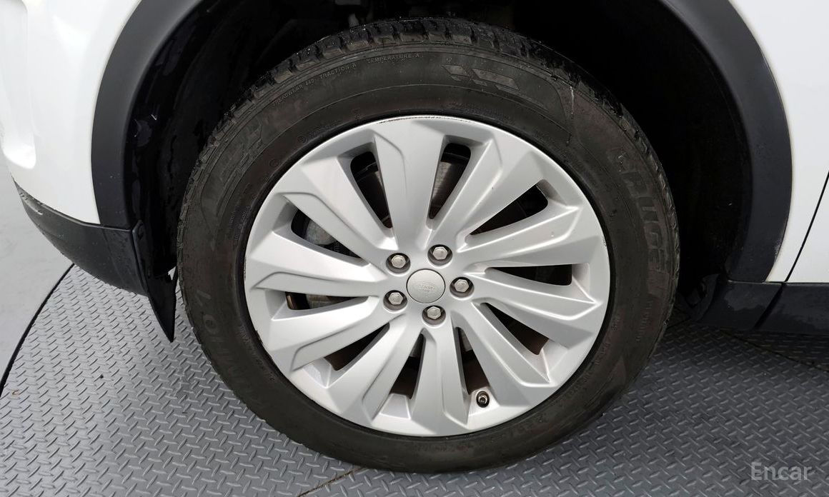 Discovery Sport 2nd Generation P250 SE 6