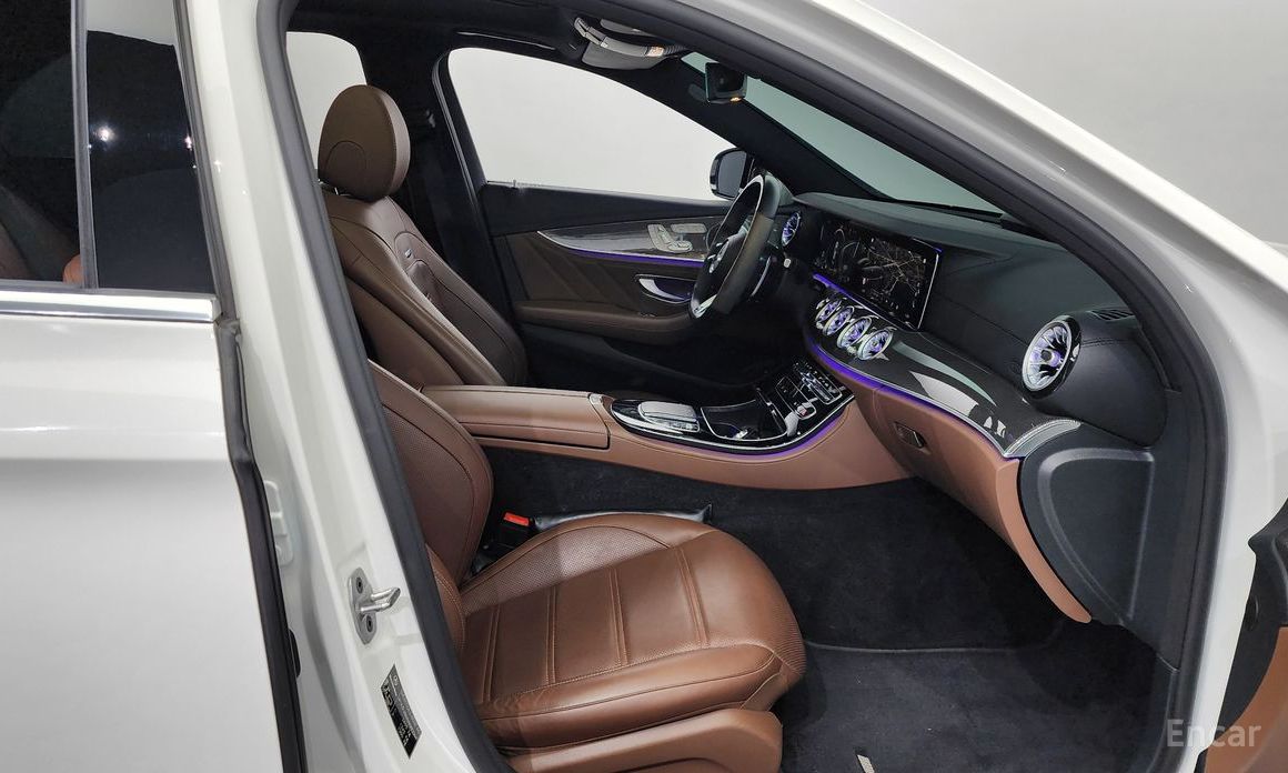 E-CLASS W213E53 AMG 4MATIC+ 12