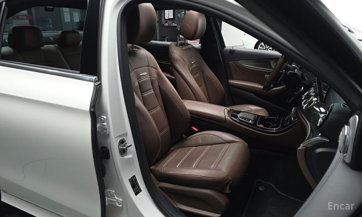 E-CLASS W213E53 AMG 4MATIC+ 11