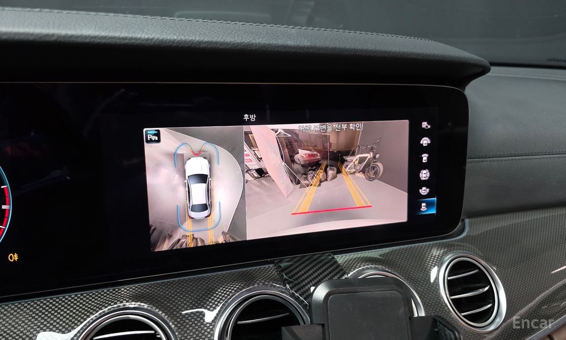 E-CLASS W213E53 AMG 4MATIC+ 17