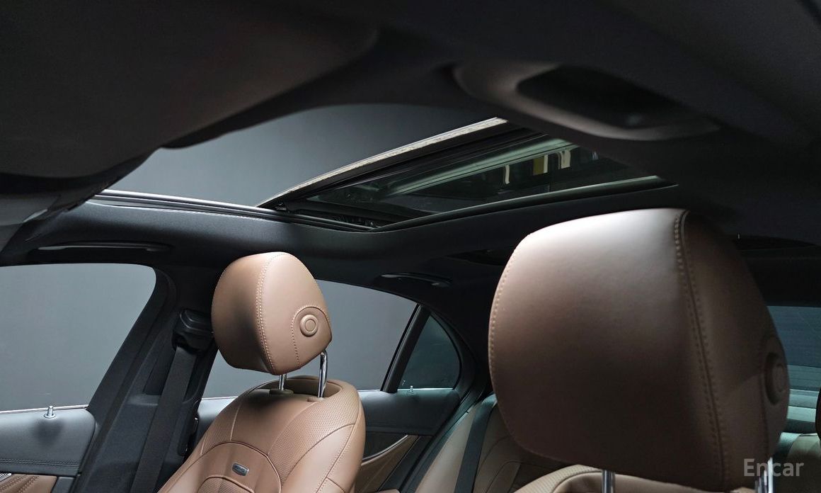 E-CLASS W213E53 AMG 4MATIC+ 19