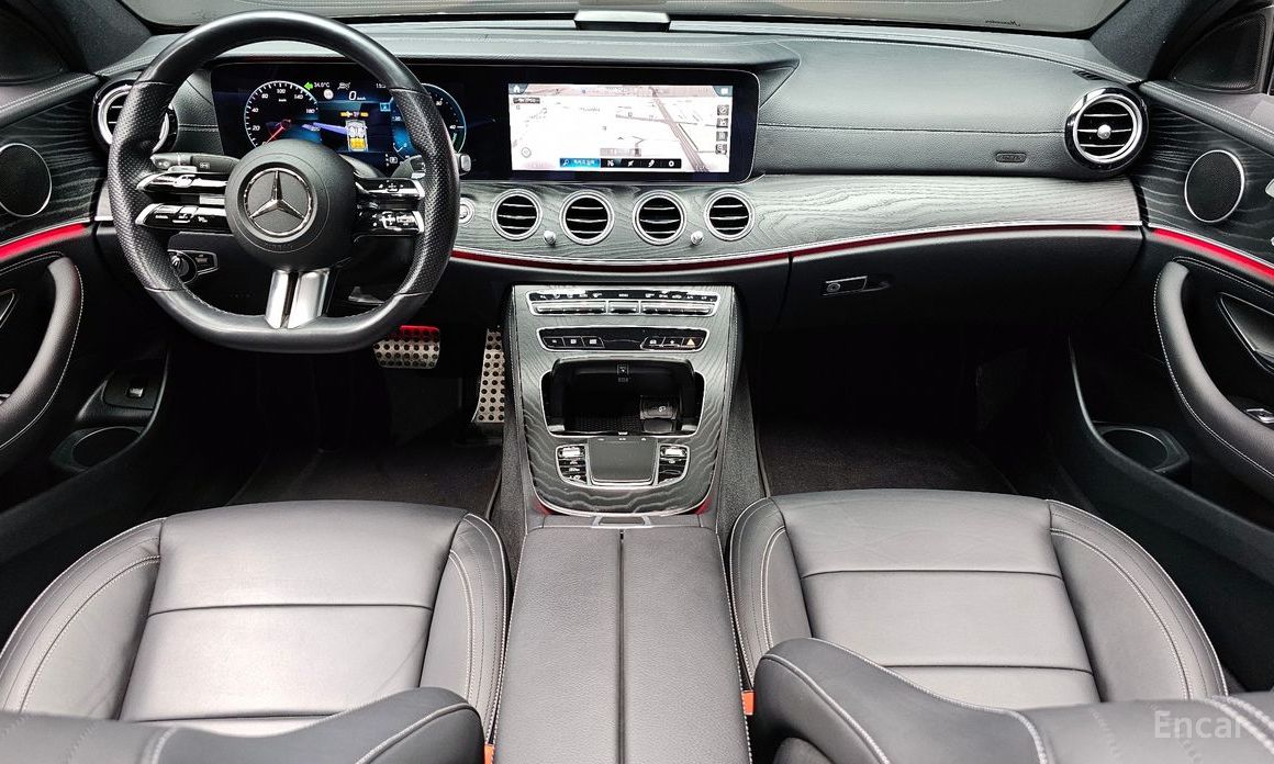 E-Class W213E220d 4MATIC AMG Line 8