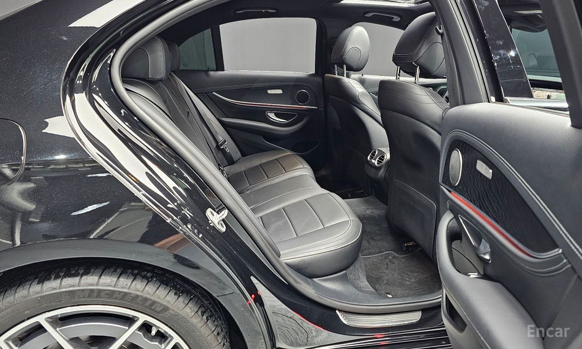 Mercedes-Benz E-Class W213E220d 4MATIC AMG Line №13
