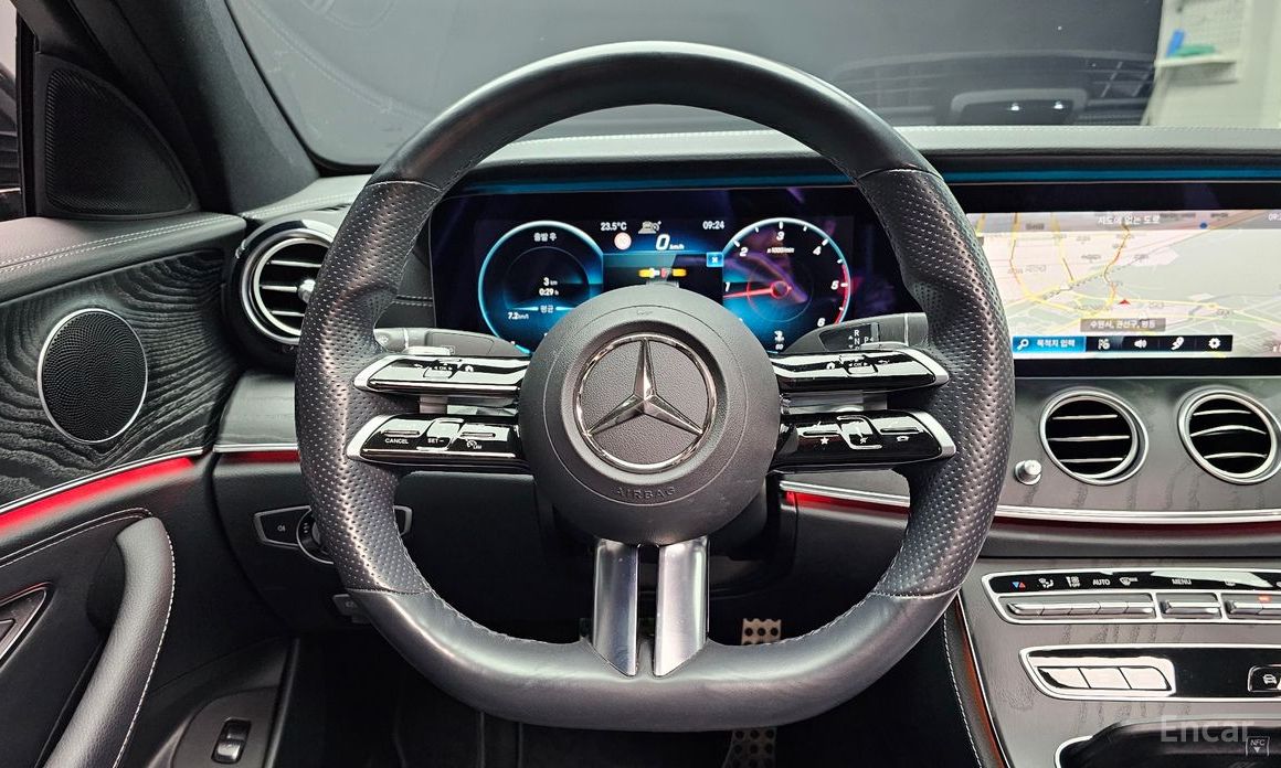 Mercedes-Benz E-Class W213E220d 4MATIC AMG Line №14