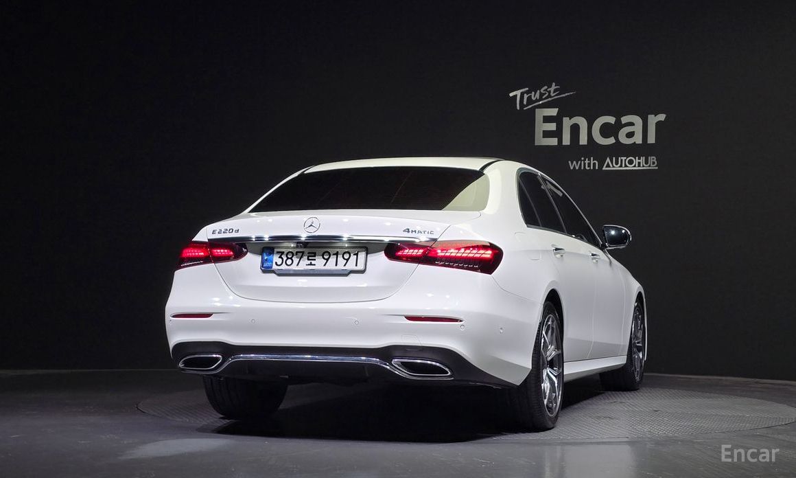 Mercedes-Benz E-Class W213E220d 4MATIC AMG Line №5