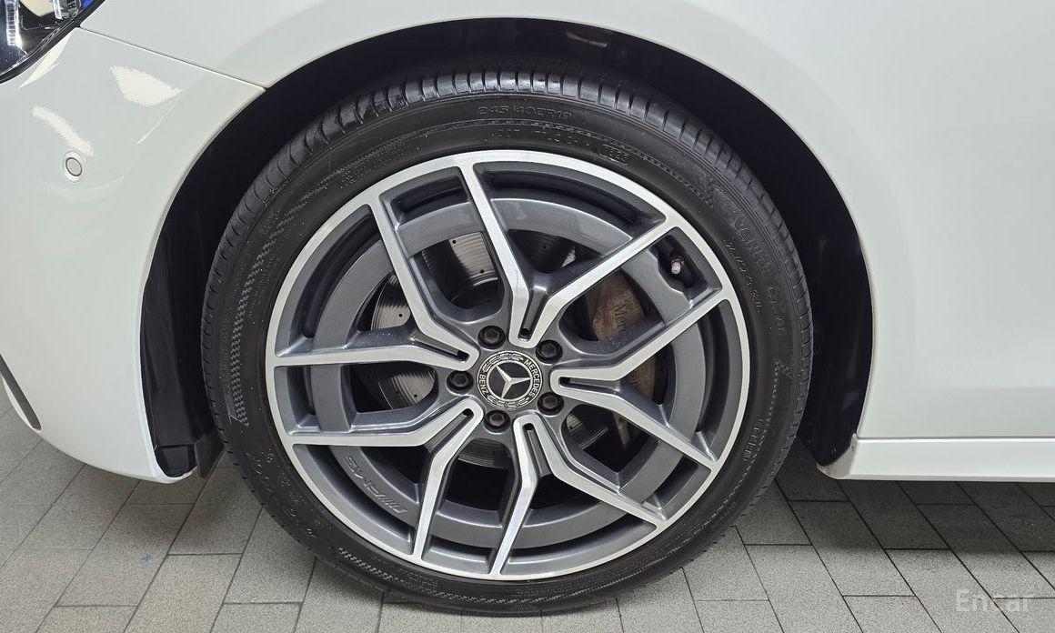 Mercedes-Benz E-Class W213E220d 4MATIC AMG Line №6