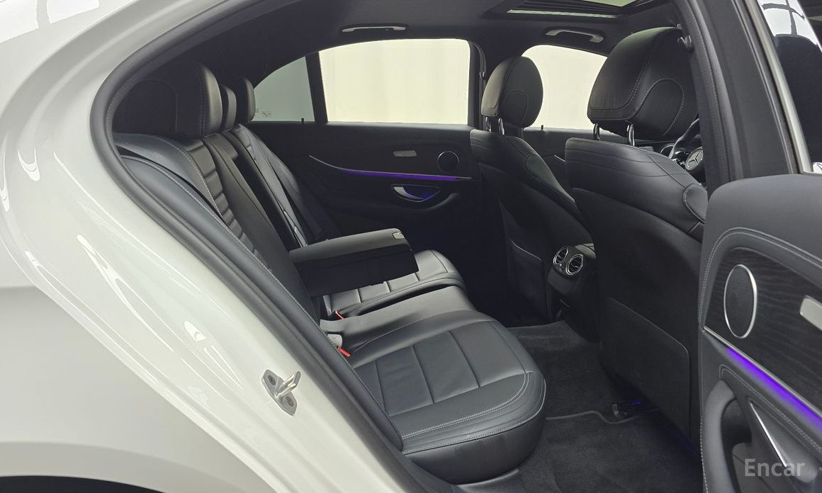 Mercedes-Benz E-Class W213E220d 4MATIC AMG Line №13