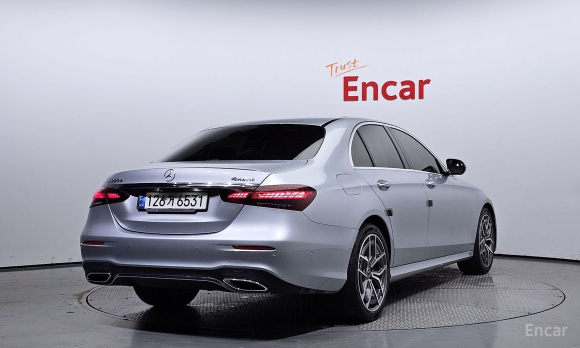 E-Class W213E220d 4MATIC AMG Line 3